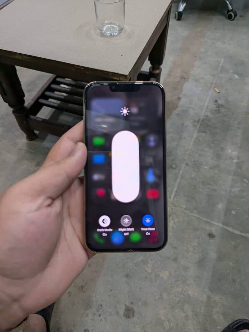 iPhone 13 Pro 5