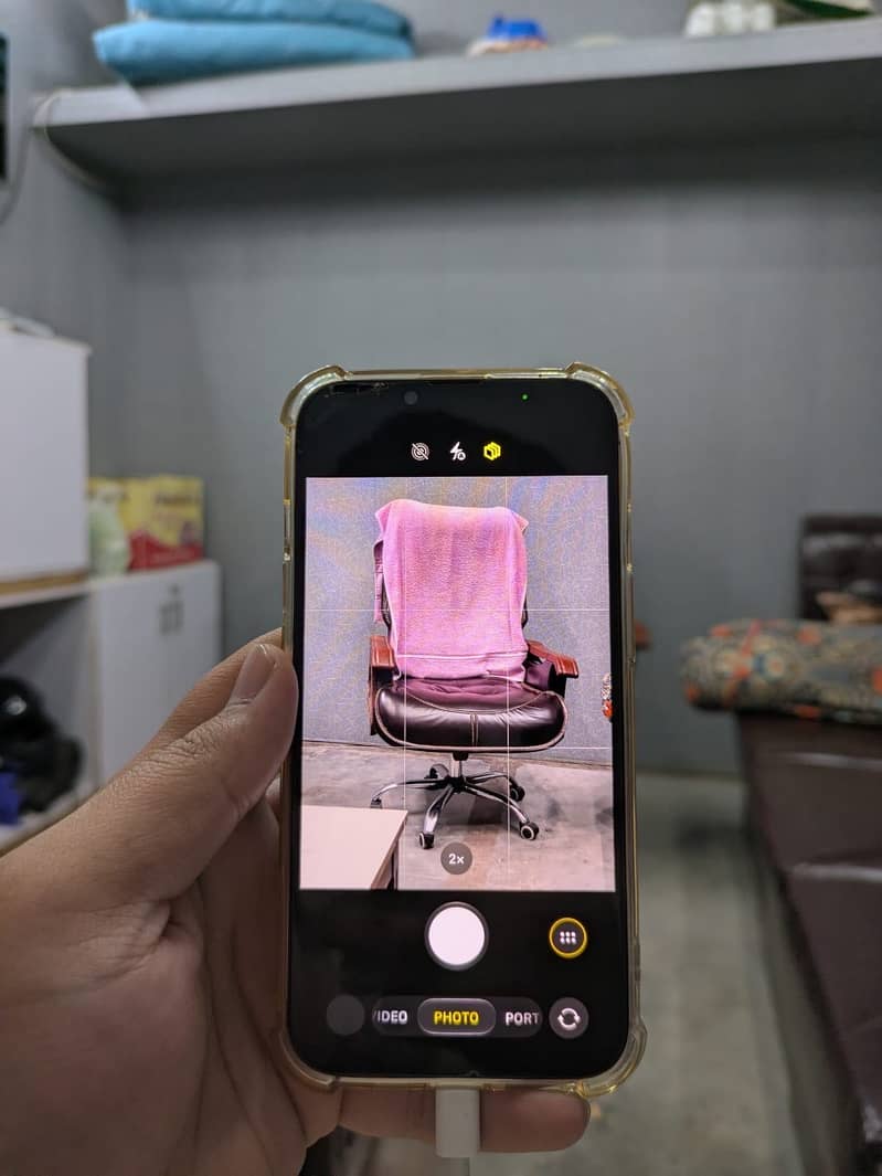 iPhone 13 Pro 8