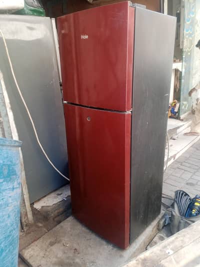 use mein hai saaf condition mein R600a gas he