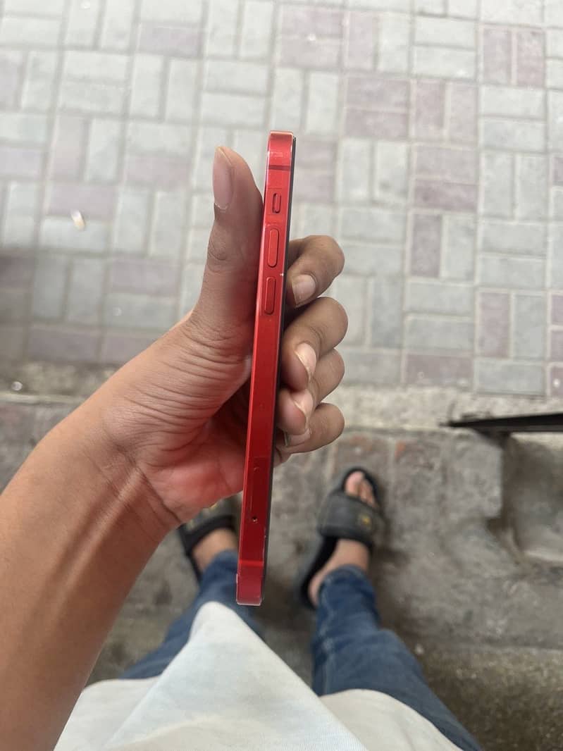 Apple iPhone 12 2