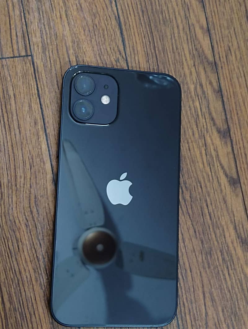 Iphone 12 4