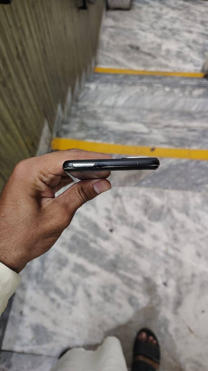 Samsung A72 3