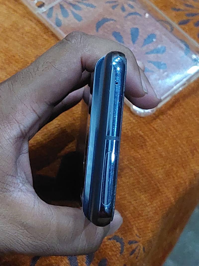 Google Pixel 8 Pro 2