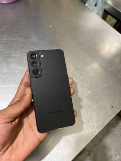 Samsung Mobile S22
