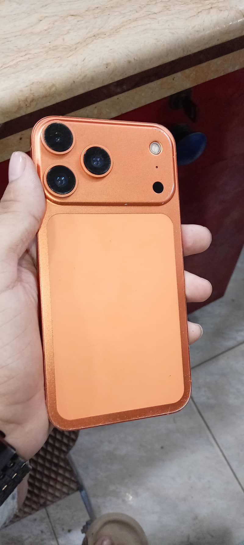 Apple iPhone XR 0