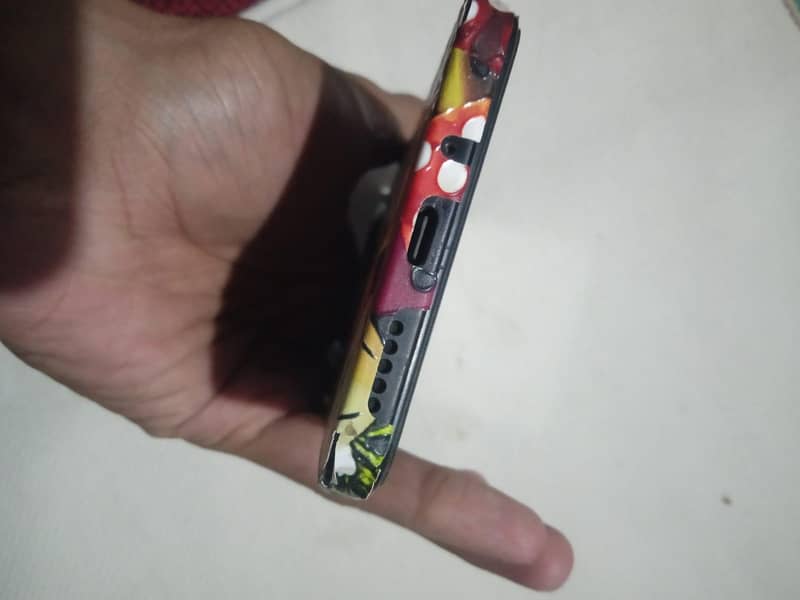 Xiaomi POCO C75 3