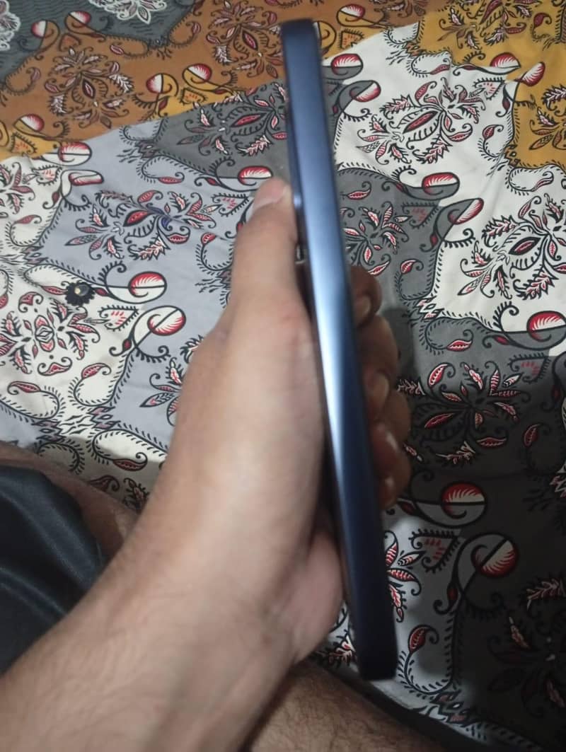 OPPO A6s 6