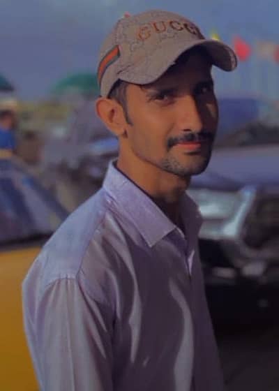 Need job please help anyone bhut preshan ho.