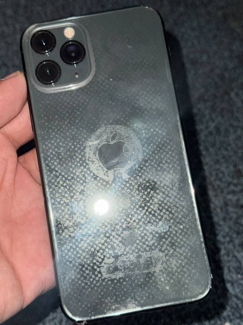 Apple iPhone 11 Pro 1