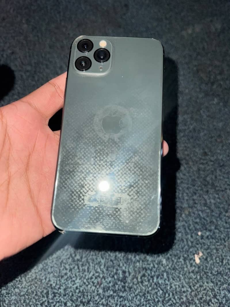 Apple iPhone 11 Pro 3