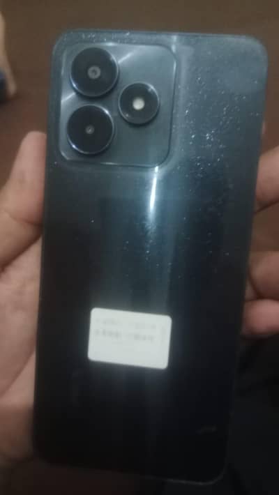Sparx Neo 8 Plus 4/64 finger print ni chalta daba charger sath h