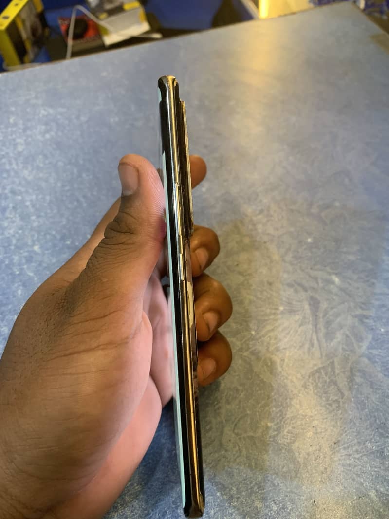 Infinix Zero 30 4
