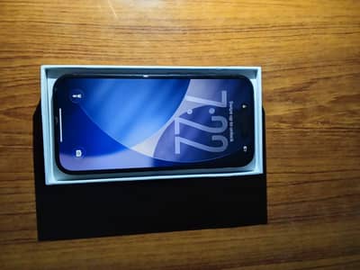 Apple iPhone 15