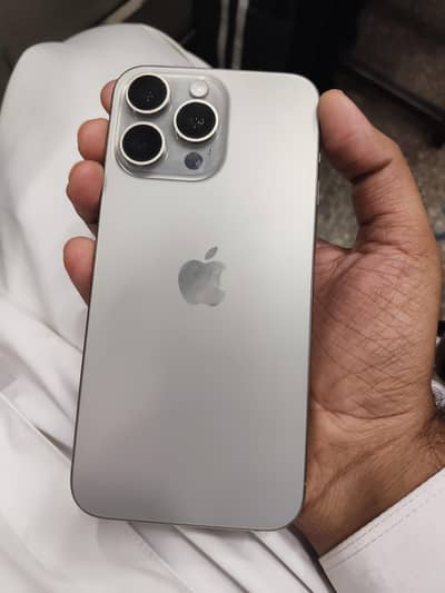 Apple iPhone 15 Pro Max