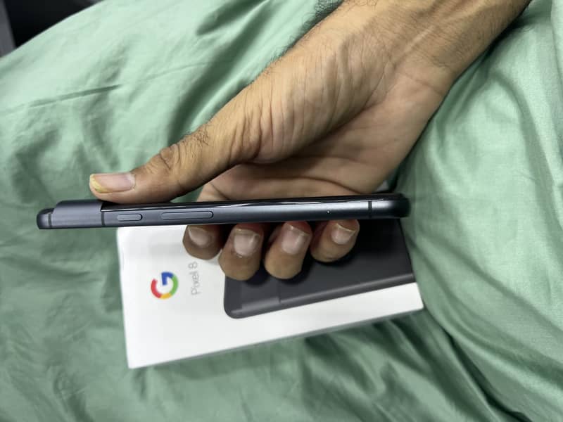 Google Pixel 8 3