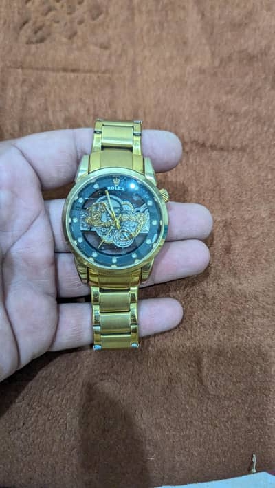 ⌚ Golden Skeleton Design Watch