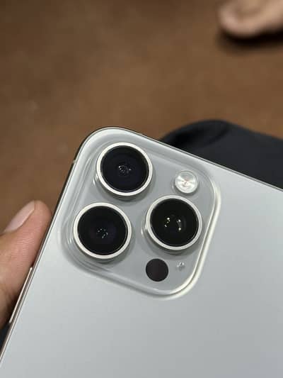Apple iPhone 15 Pro Max HK model