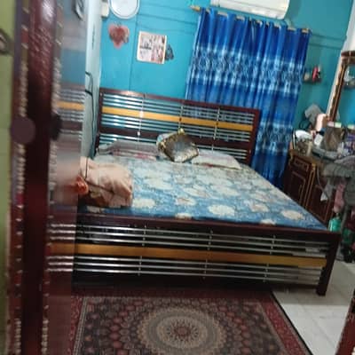 Sale flat A one comfort 2bed. d. d 2nd floor Alladin park rashid minhas road