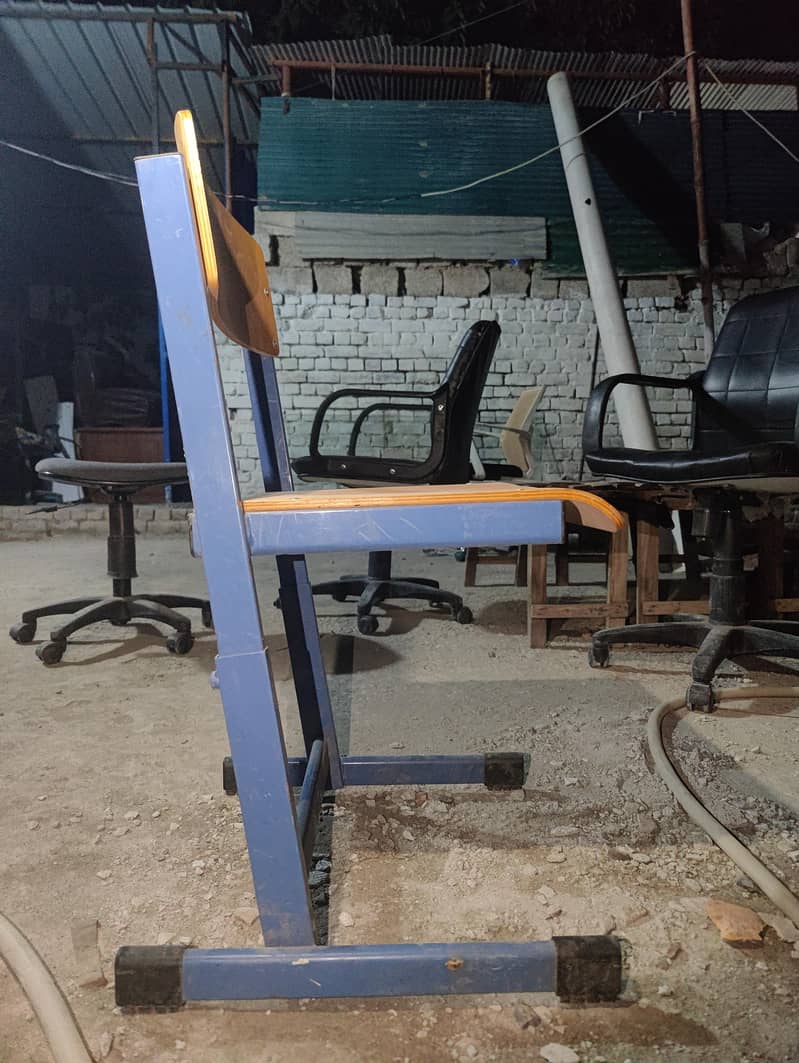 school chair 1