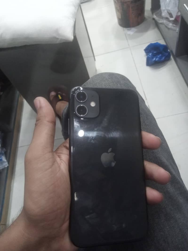 Apple iPhone 11 2