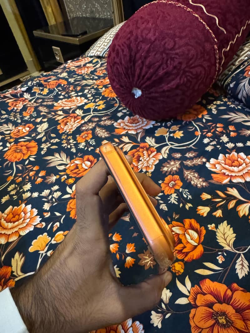 Apple iPhone 17 Pro Max 2
