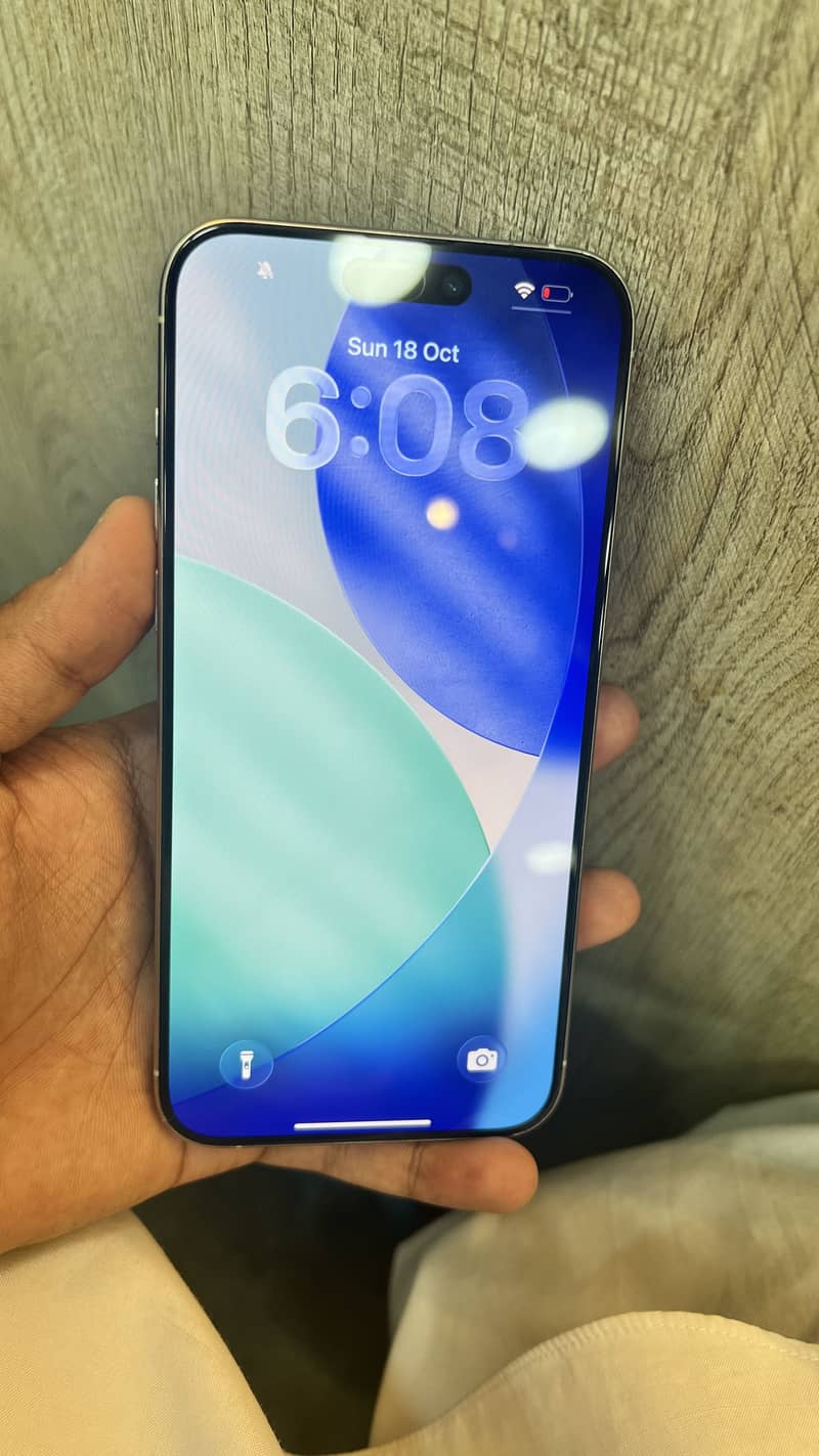 Apple iPhone 15 Pro Max 1
