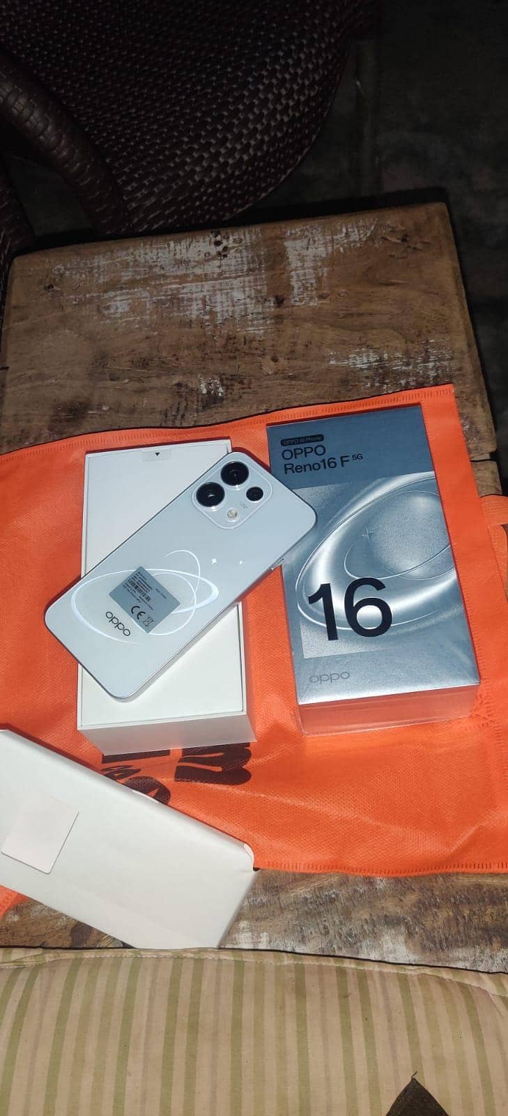 OPPO Reno 3