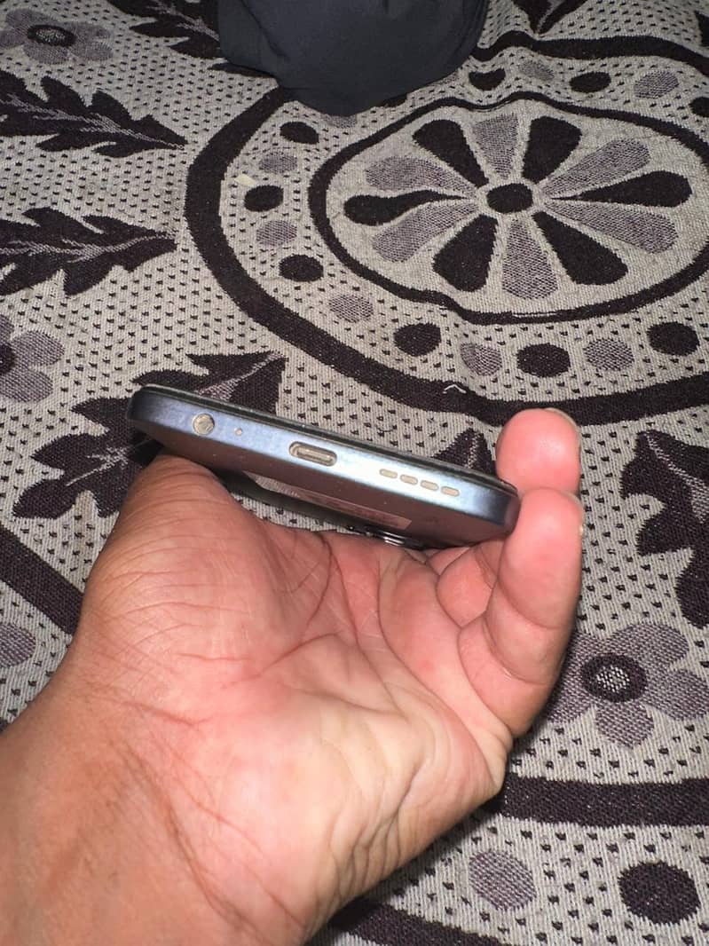 Infinix hot 50 Pro 3