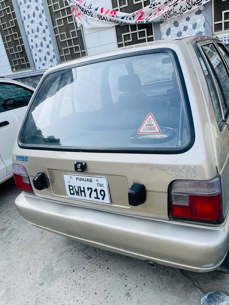 Mehran VXR ( 2017 Model ) 12