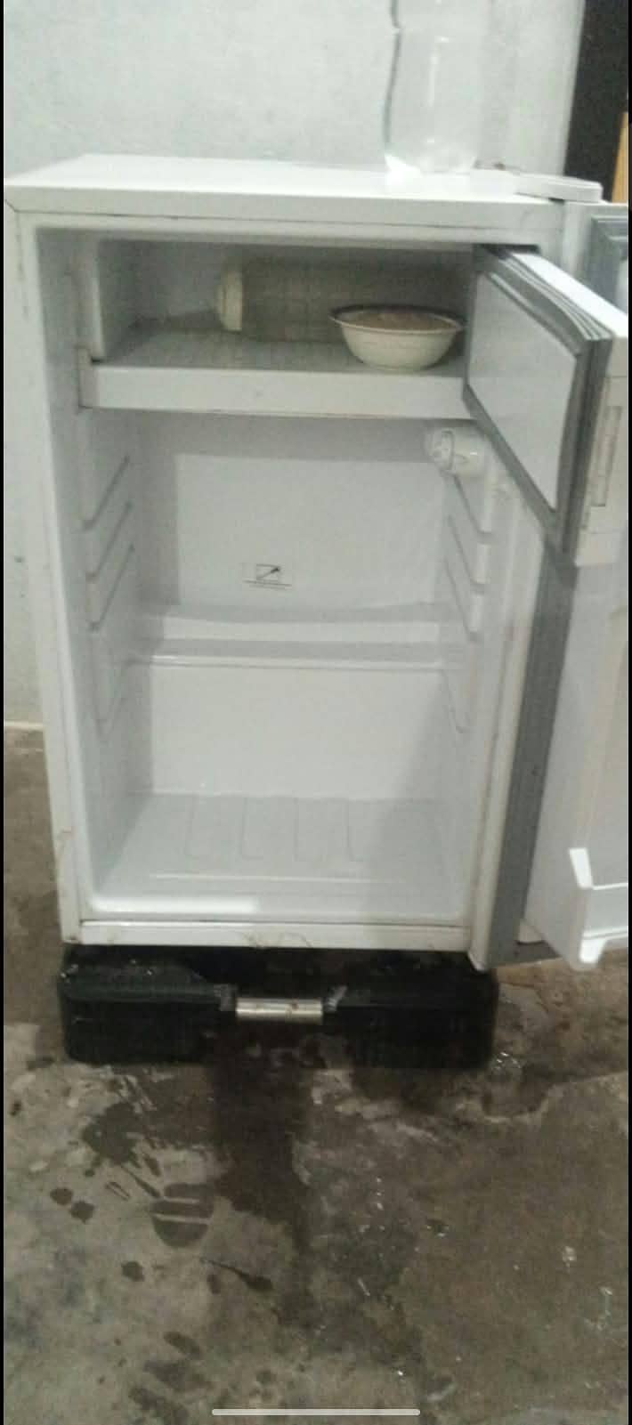 one door fridge 0