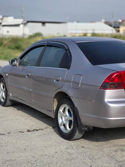 Honda Civic Oriel 2001