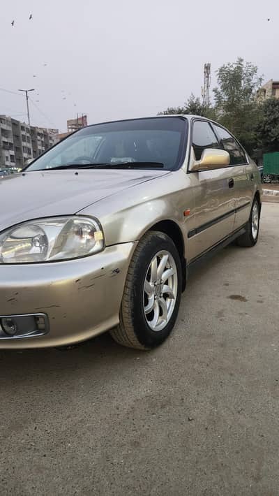 Honda Civic EXi 2000