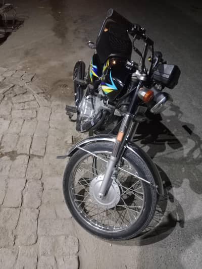 125 lush condition 03006713137 new condition 1 hand use urgent for sal