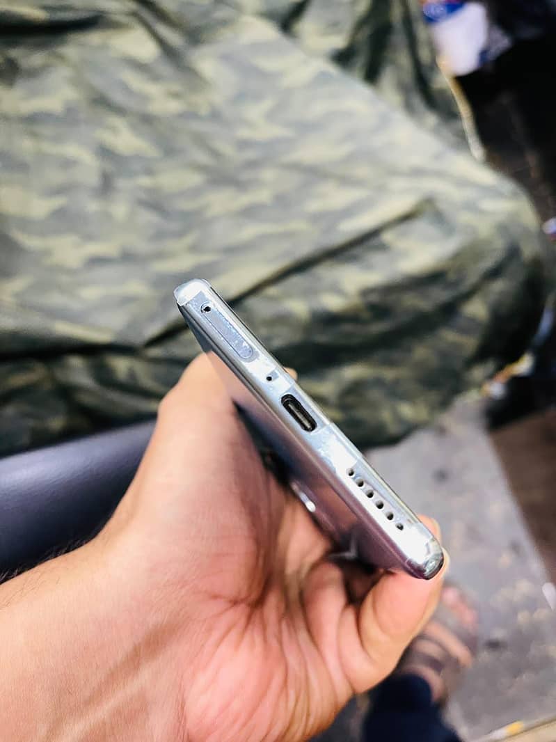 Infinix Zero 40 6
