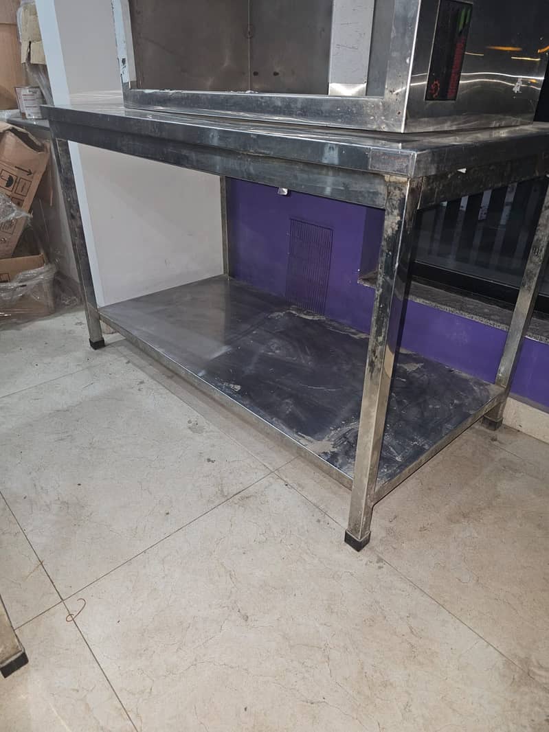 SS Kitchen working tables/Spice Table/Breading Table/Exaust Hood 8