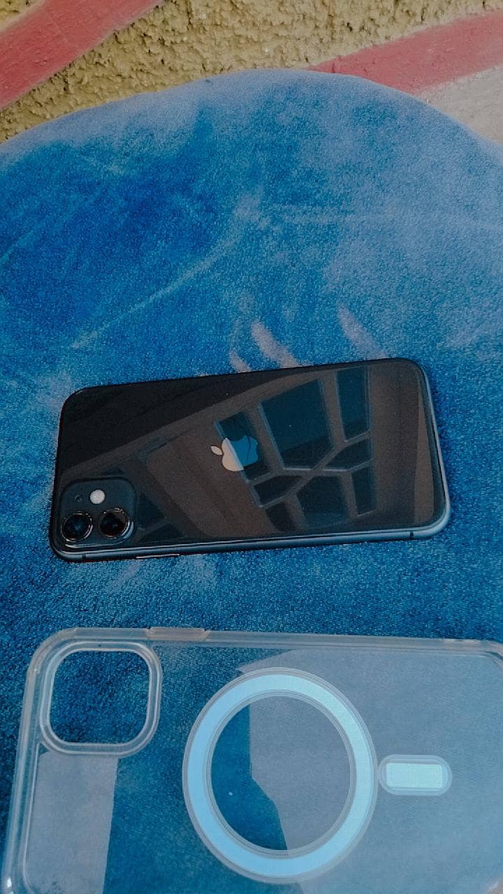 Apple iPhone 11 1