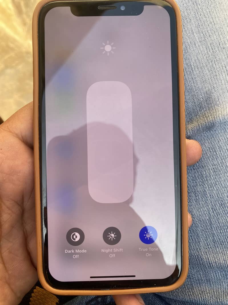 Apple iPhone XS 4