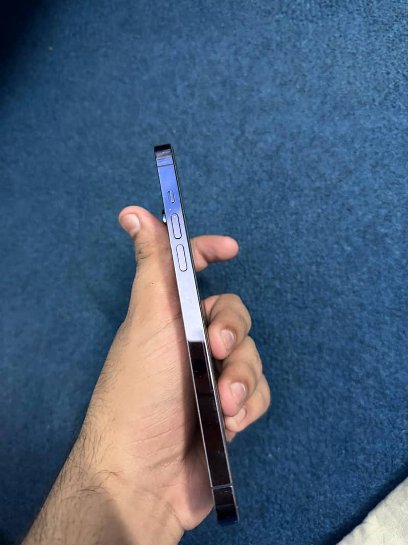 Apple iPhone 14 Pro Max 3