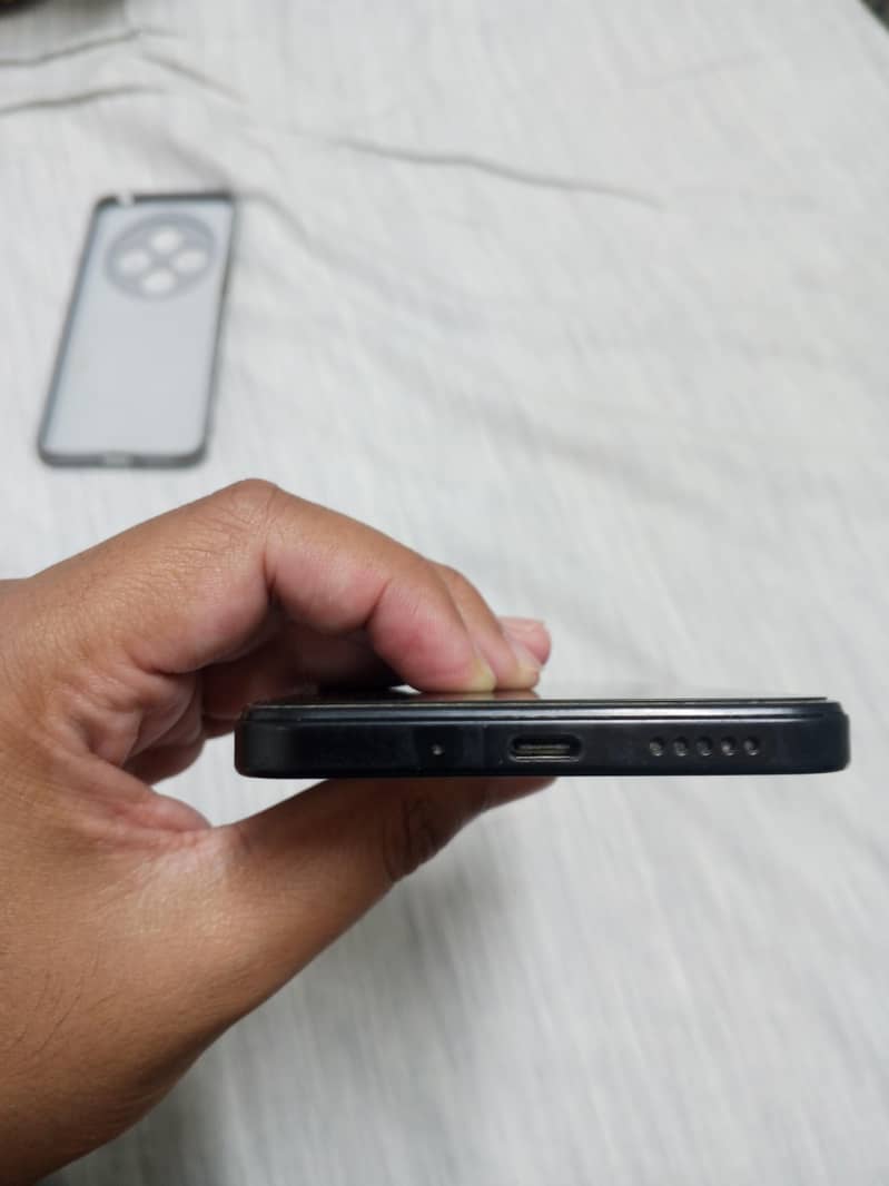 Xiaomi POCO C75 3
