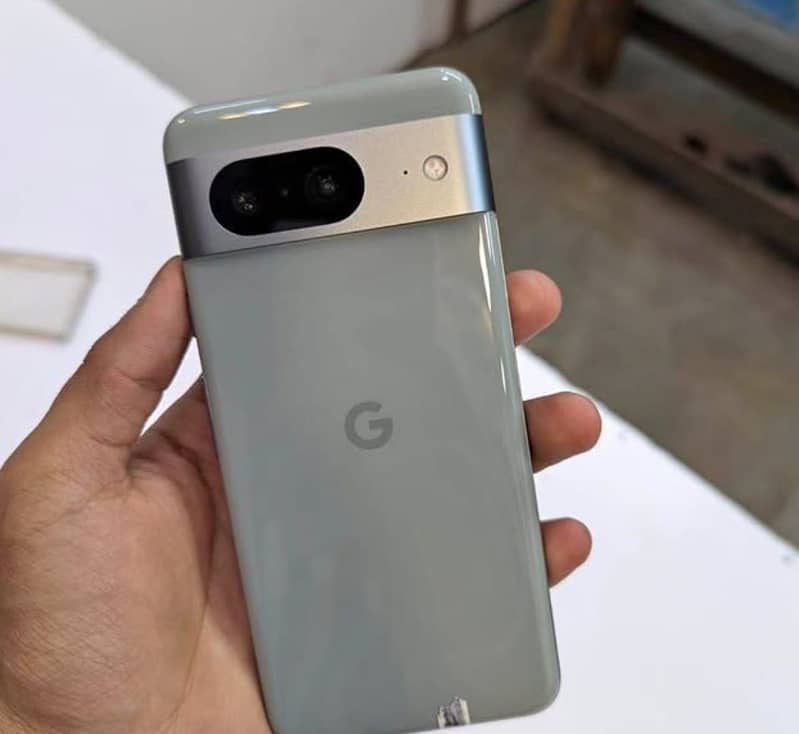 Google Pixel 8 1