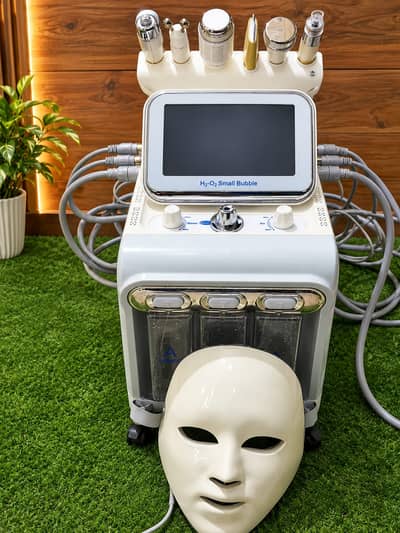 Hydra Facial Machine 7 in 1