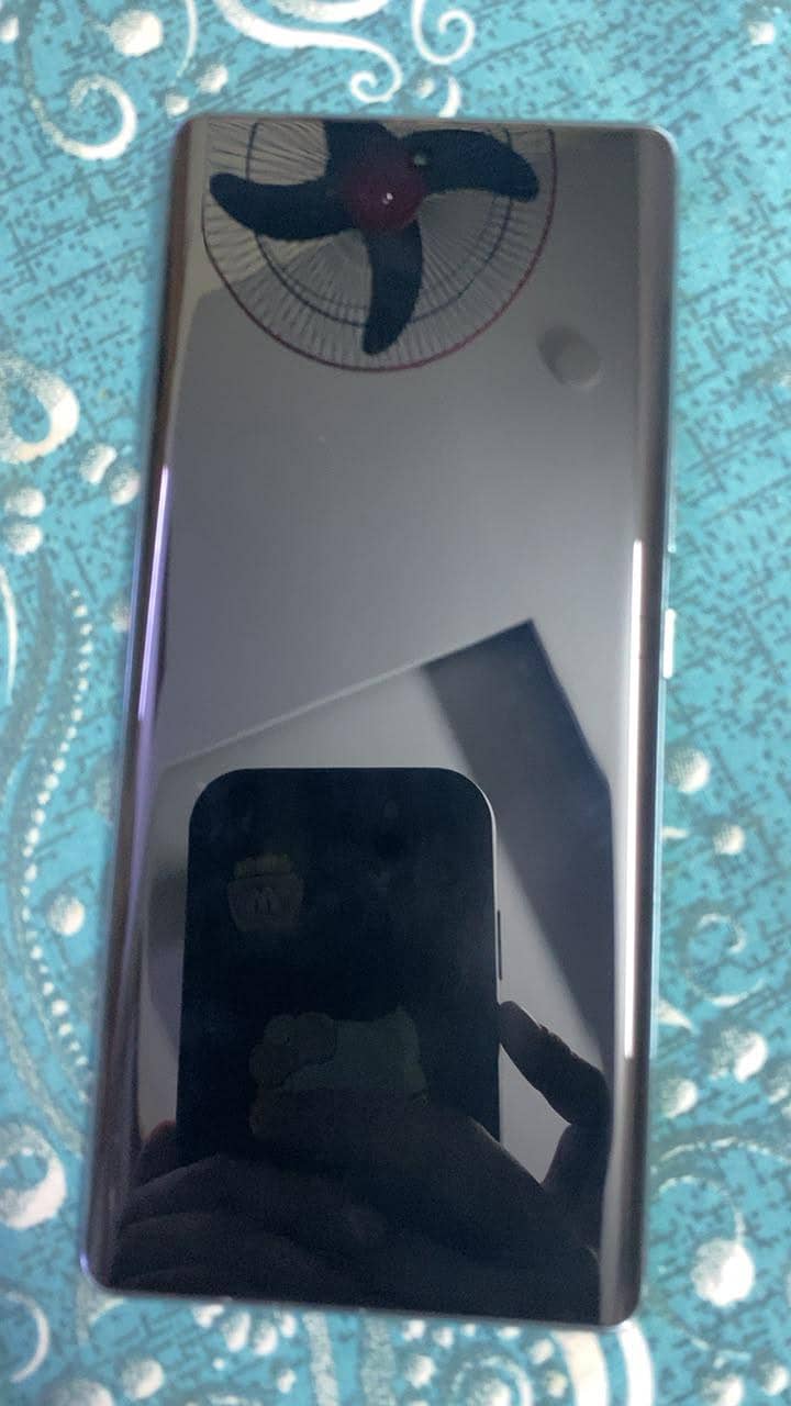 Infinix Zero 40 3