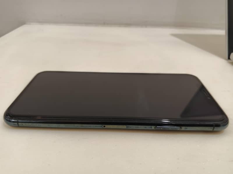 Apple iPhone 11 Pro Max 5