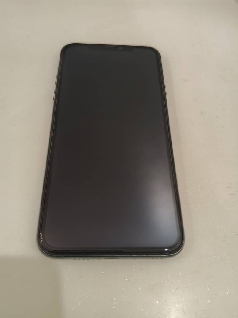 Apple iPhone 11 Pro Max 8