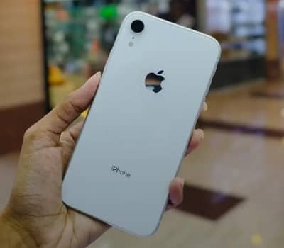 Apple iPhone XR 128 GB storage