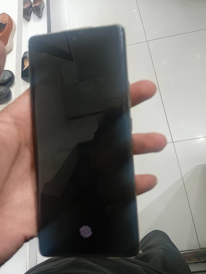 Infinix Note 40 Pro Plus 2