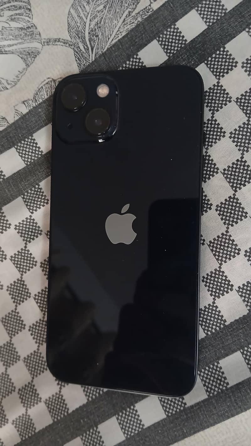 Apple iPhone 13 1