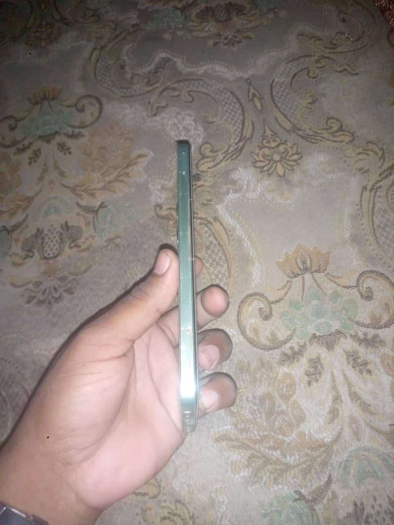 Realme Note 60x 2