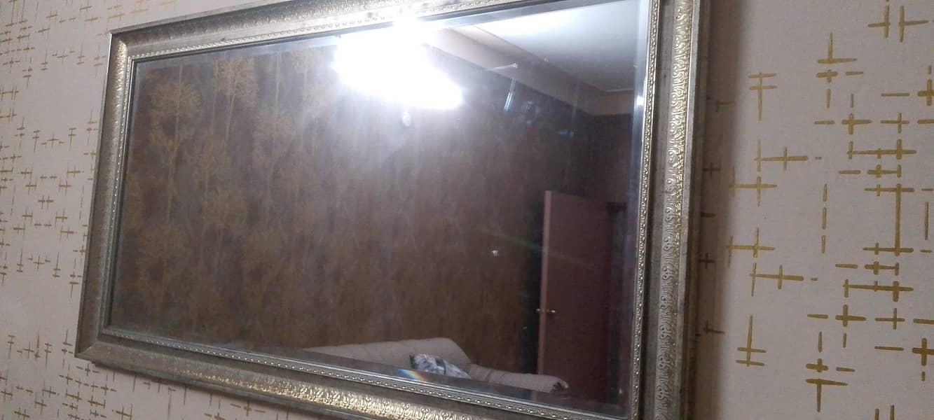 mirror 0