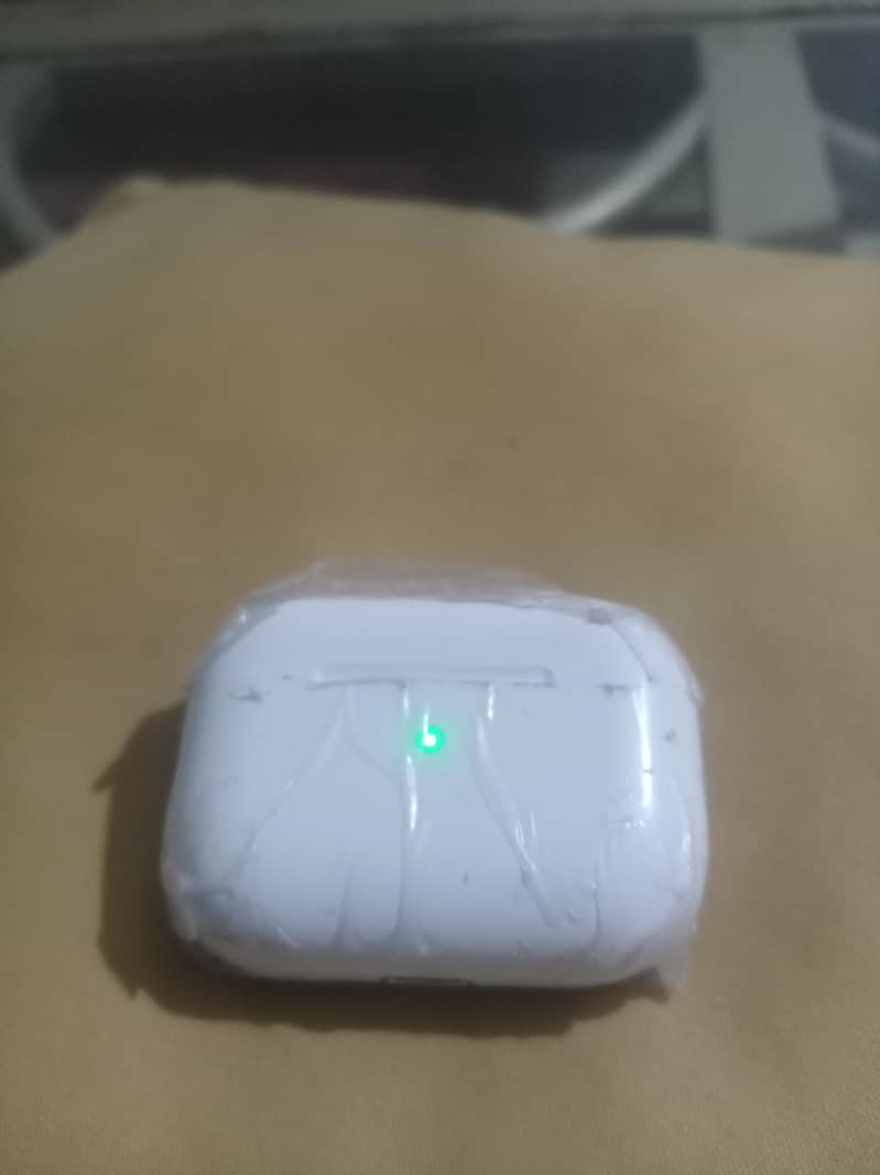AIRPODS PRO 0